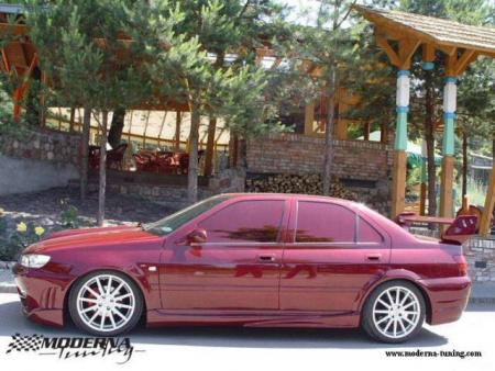 voila une voiture trop belle